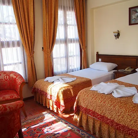 Reutlingen Hof 3* Antalya